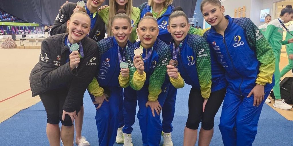 Brasil é prata com nova série de 5 bolas em etapa da Copa do Mundo brasil-e-prata-com-nova-serie-de-5-bolas-em-etapa-da-copa-do-mundo