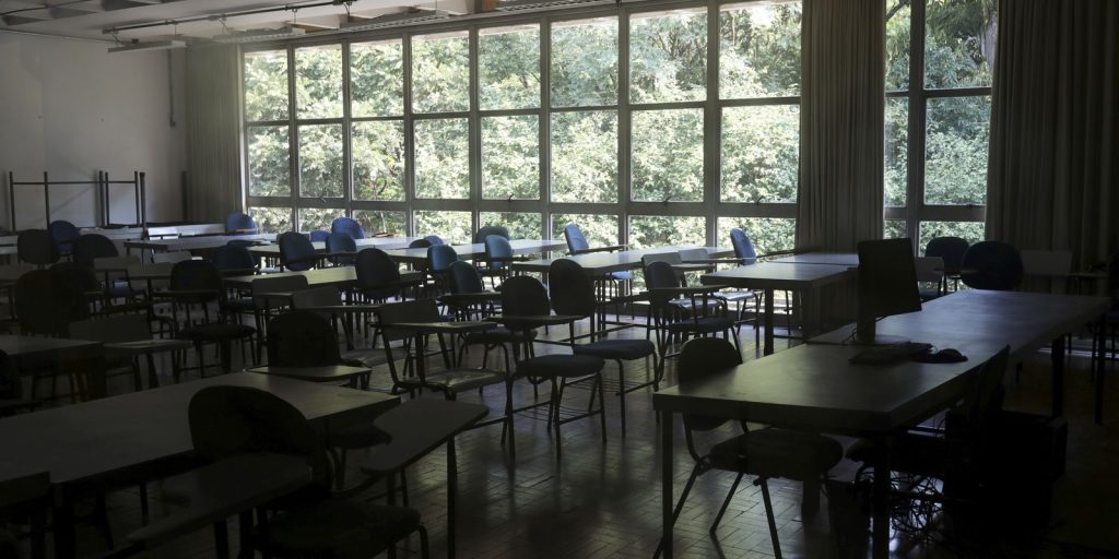 Fies abre adesão para instituições de ensino superior no 2º semestre fies-abre-adesao-para-instituicoes-de-ensino-superior-no-2o-semestre